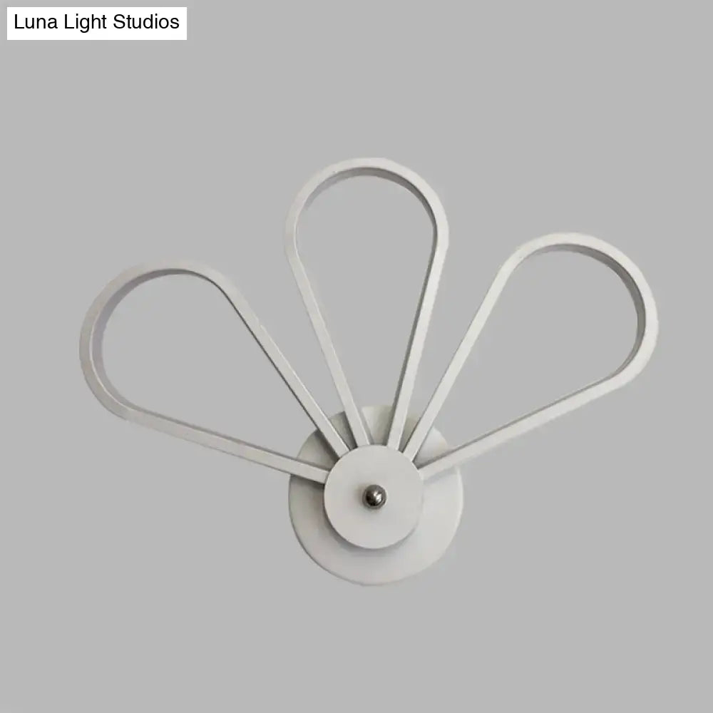 Modern white clover fan wall light bedroom wall mount lighting