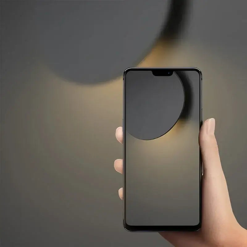 Modern white curved led wall lamp for bedroom