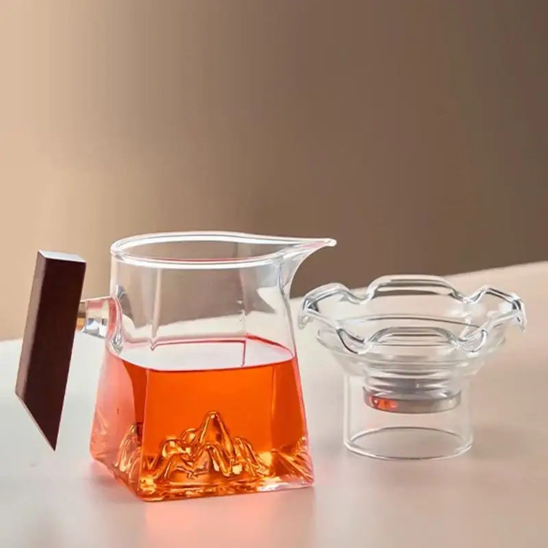 Mountain base glass tea cup set with wood handle dining room filter