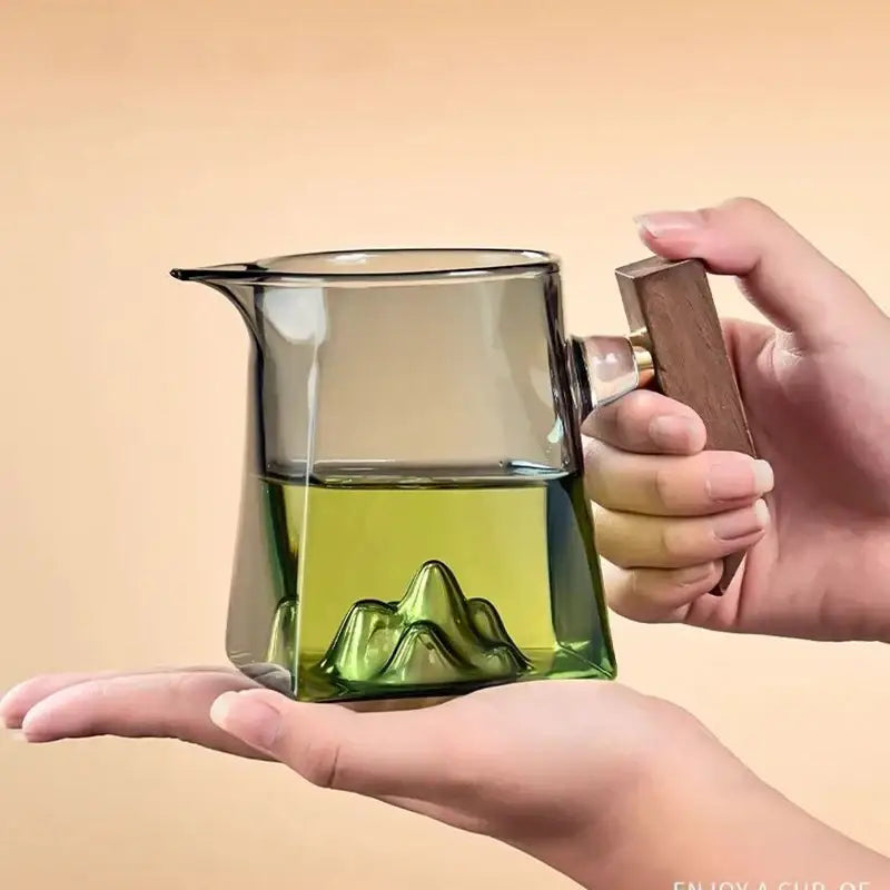 Mountain base glass tea cup set with wood handle dining room filter