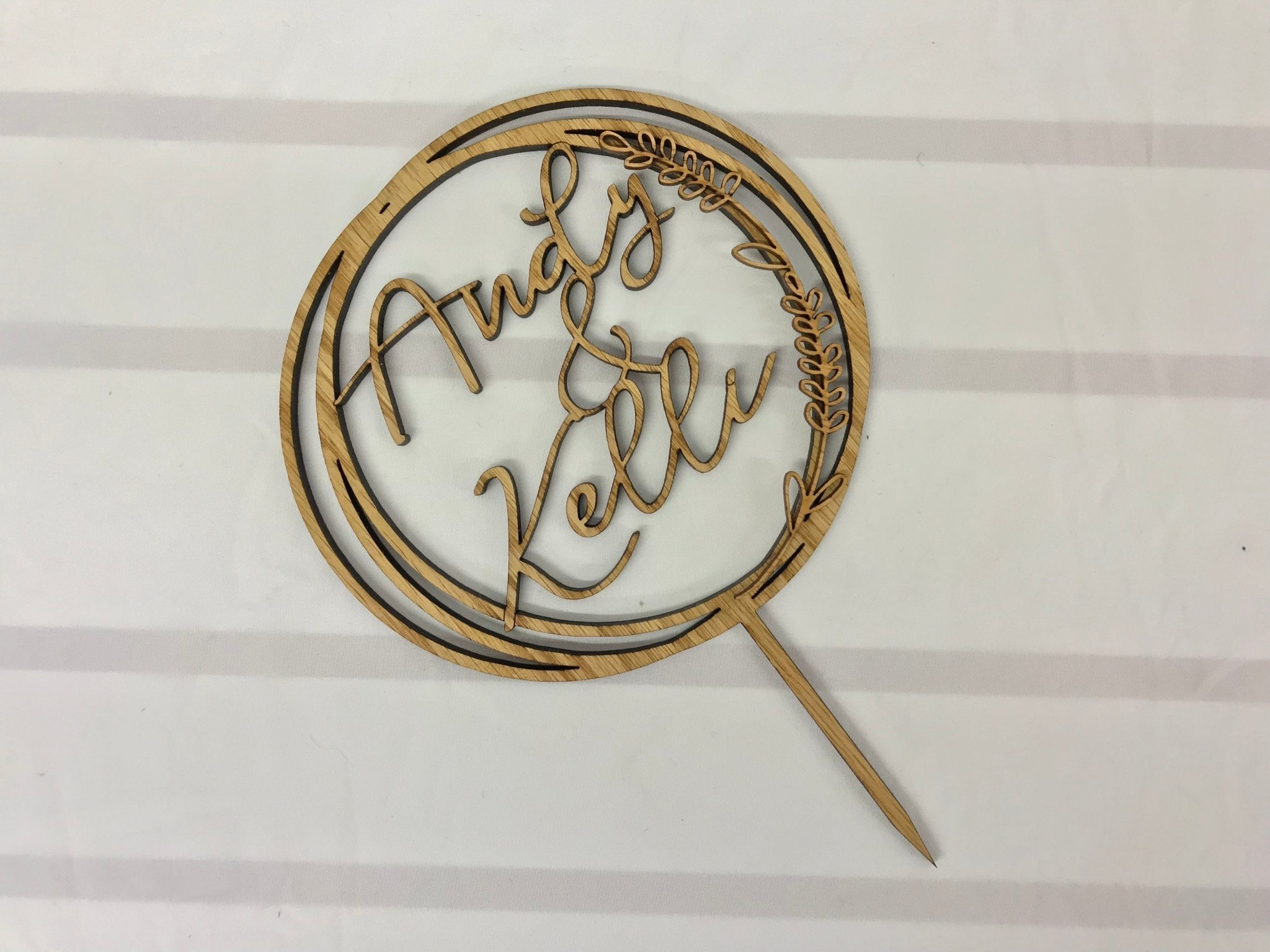 Mr & Mrs Wedding Cake Topper