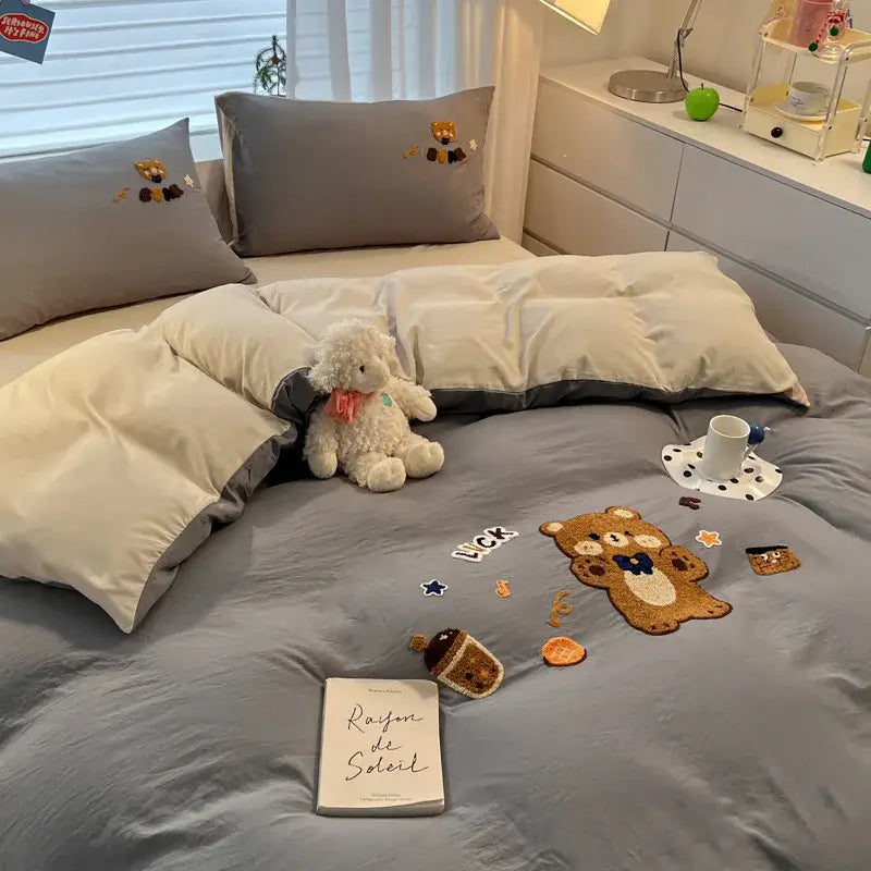 Pastel cartoon embroidered cotton bedding set for bedroom