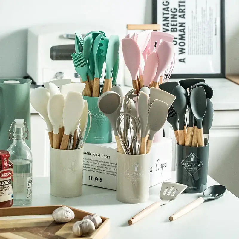Pastel silicone kitchen utensils set with ceramic cup – kitchen