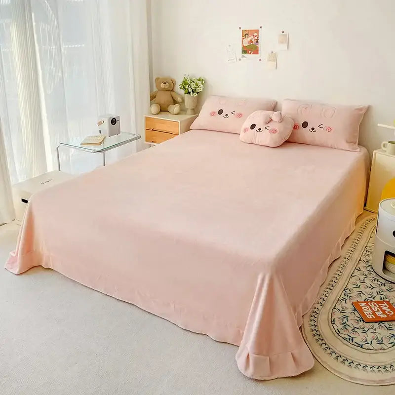 Pink cartoon rabbit applique bedding set for bedroom comfort