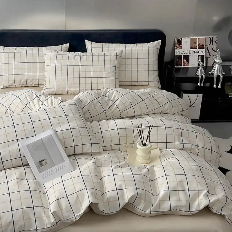 Quilted cream & black geometric printed bed set bedroom bedding