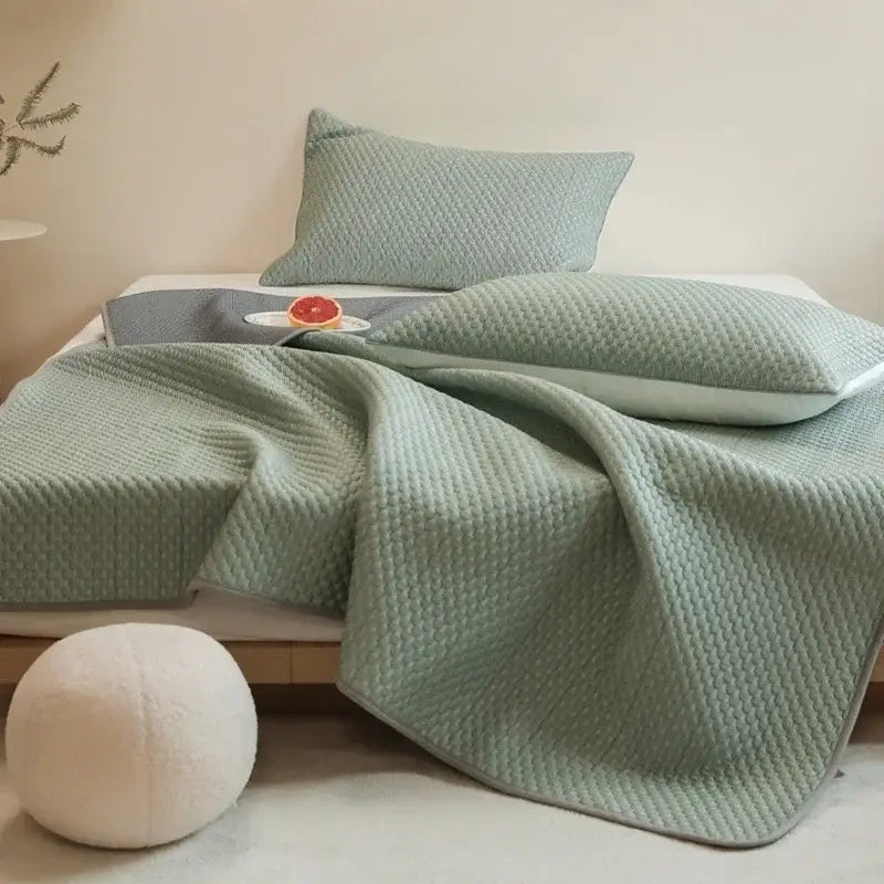 Quilted white & gray cooling mat pillowcase set bedroom decorbites ice bean