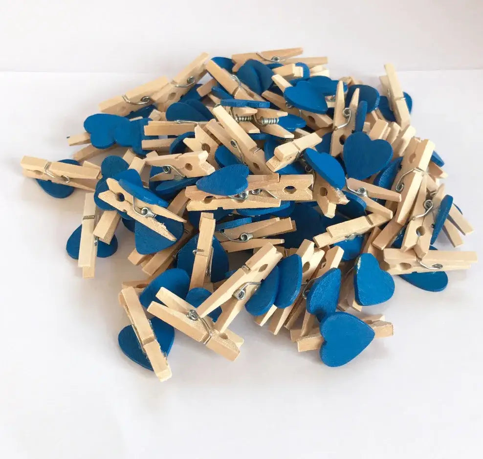Romantic heart shape wood clips multi color bedroom decor