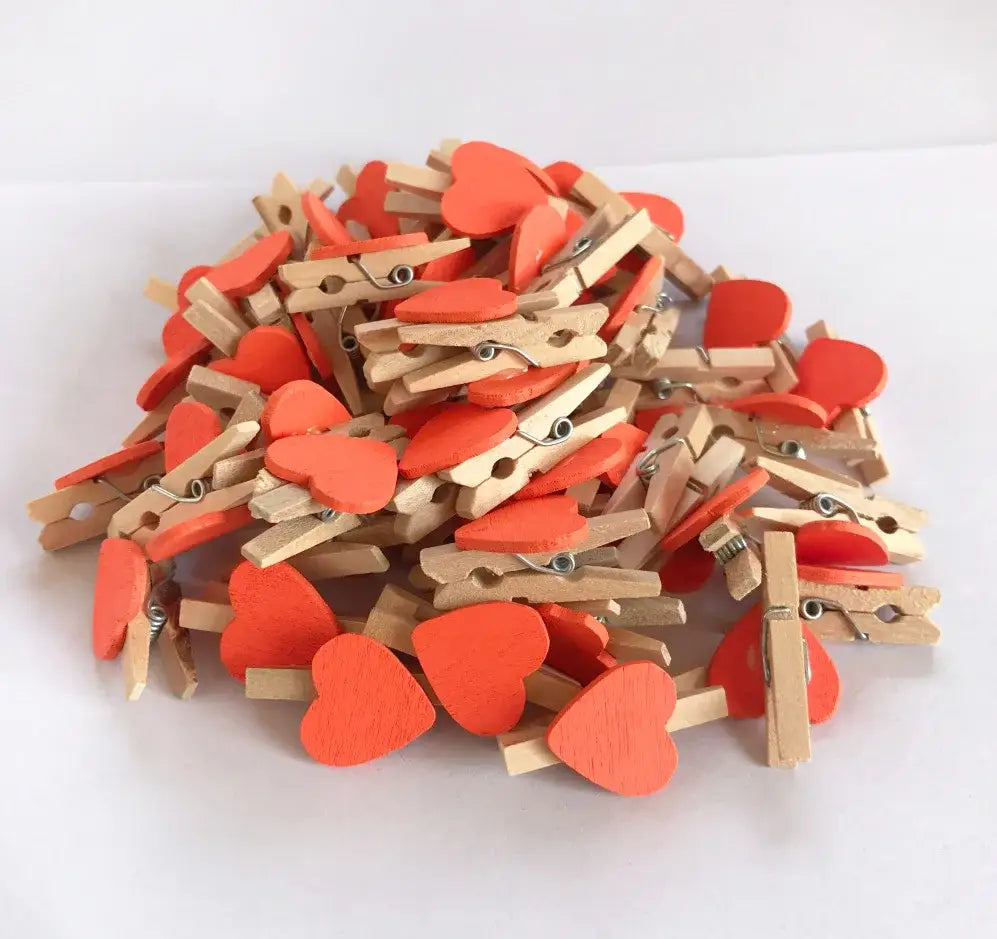 Romantic heart shape wood clips multi color bedroom decor