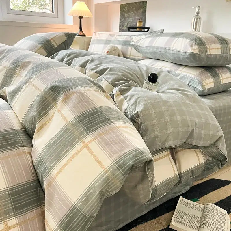 Sage green grid print cotton bedding set for bedroom