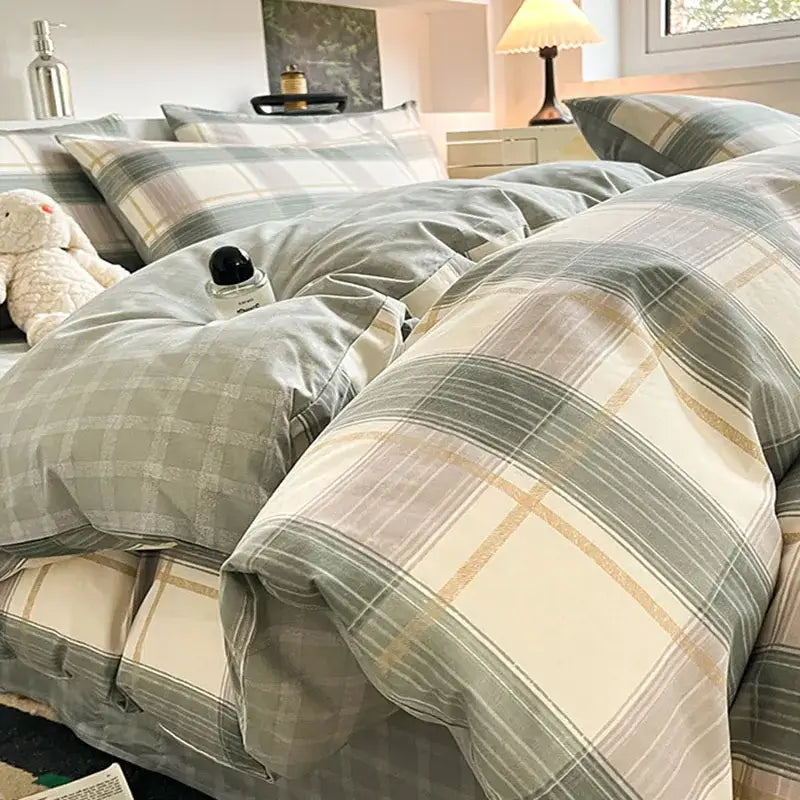 Sage green grid print cotton bedding set for bedroom