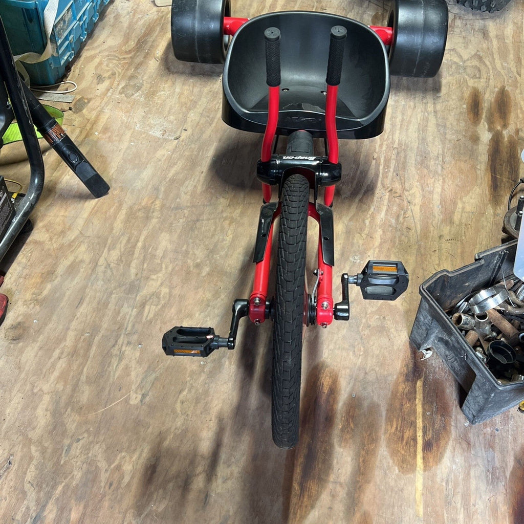 Thrill Ride Ride-On Tricycle and Scooter Set with Snap-On Tools in Original Box