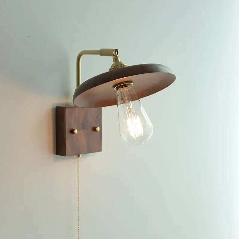 Vintage brass & dark wood wall light sconce bedroom pull chain lamp