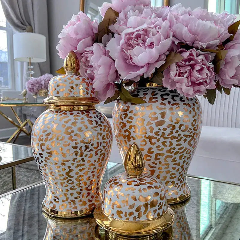 Vintage white and gold leopard print checkmate jar living room vase