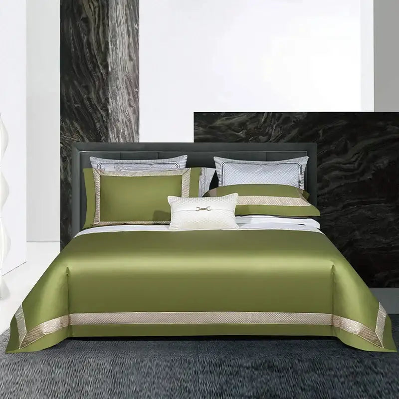 White and gold egyptian cotton bedding set with gold embroidery bedroom