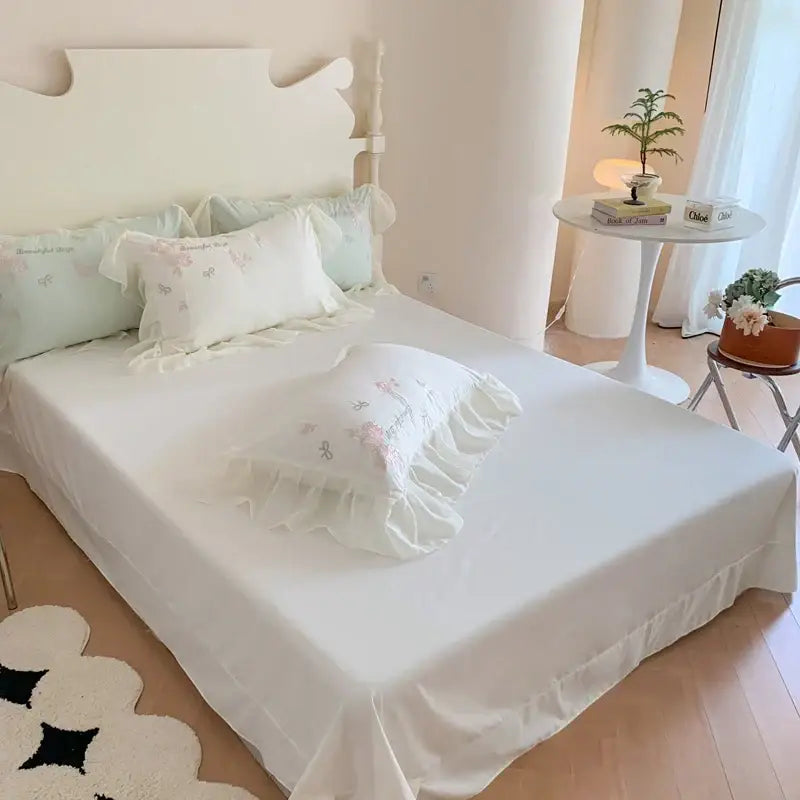 White and pink 4pcs flowers embroidery bedding set bedroom ruffles