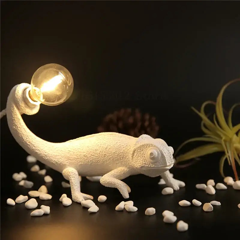 White decorbites chameleon figure resin wall lamp bedroom night light