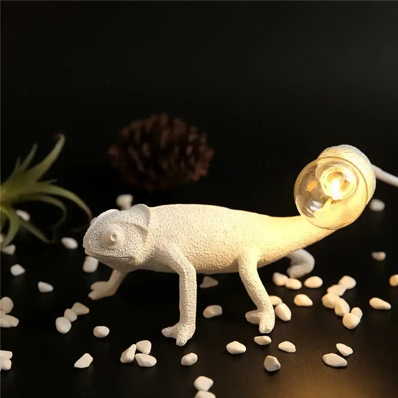 White decorbites chameleon figure resin wall lamp bedroom night light
