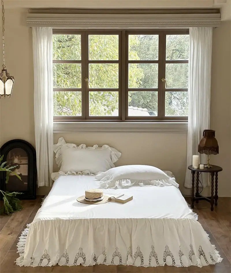 White embroidered lace cotton ruffles bedding set – bedroom luxury