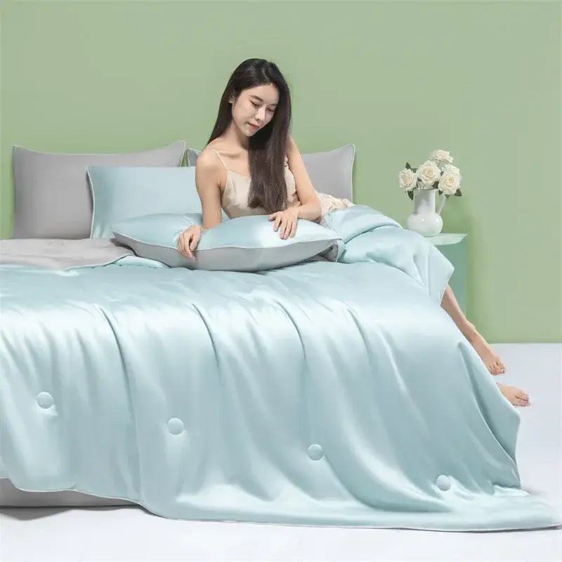 White & light blue decorbites cool feel summer quilt bedroom blanket