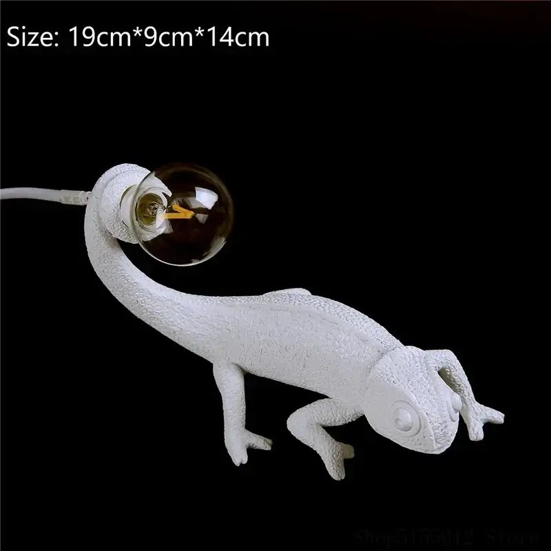 White resin chameleon night light – bedroom reading lamp